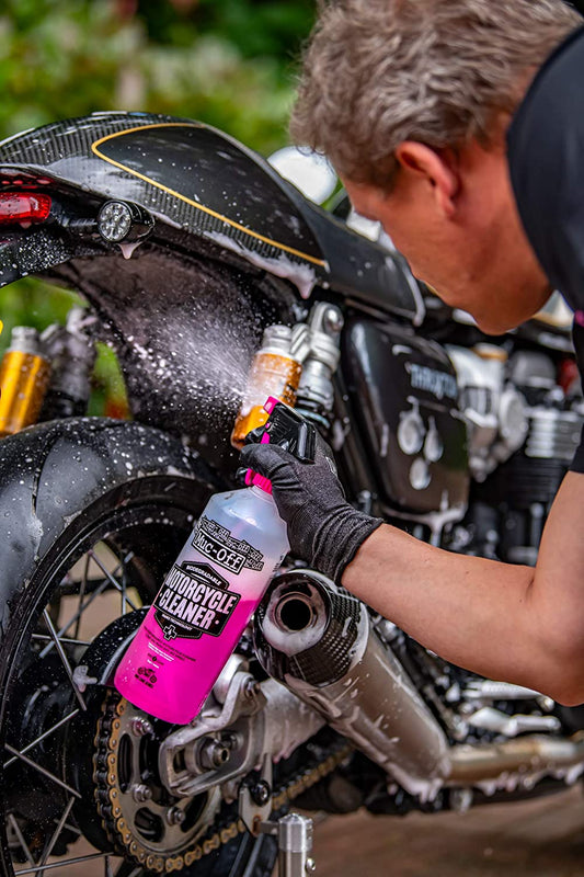 Muc Off Nano-Tech Motorcycle Cleaner - 1 Liter - Fast-Action - Biodegradable